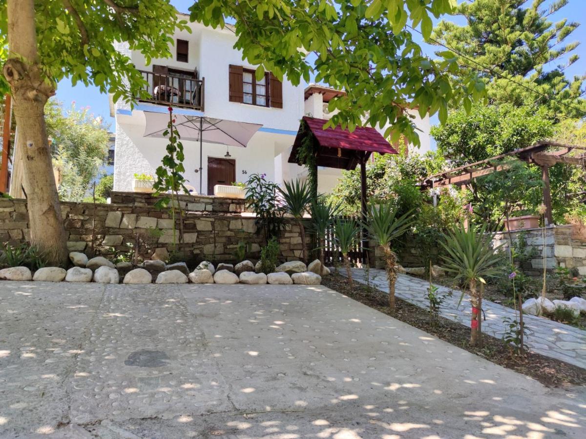 Flower House Chorefton Dış mekan fotoğraf